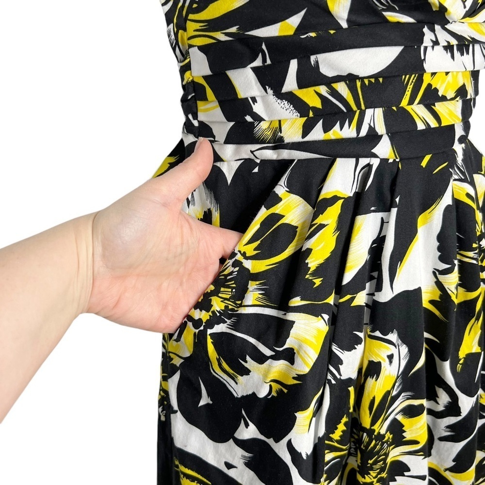 Snap Strapless Black, White, Yellow Floral Cocktail Party Dress - Picture 3 of 13